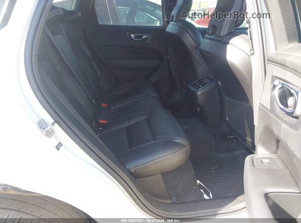 YV4102DLXL1559894 2020 VOLVO XC60 White Vista de la etiqueta del VIN