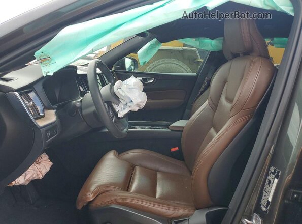 YV4102DLXM1856696 2021 VOLVO XC60 Green 
