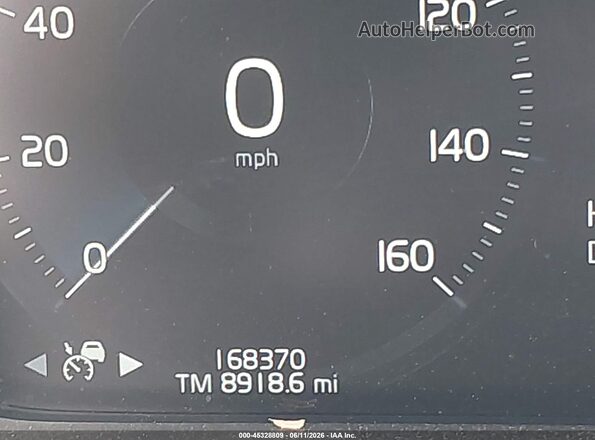 YV4102KM6J1216122 2018 VOLVO XC90 Серебряный 