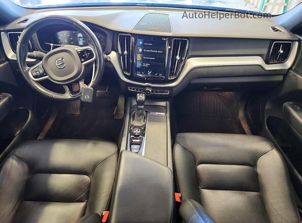 YV4102RK0L1431888 2020 VOLVO XC60 Gray Widok deski rozdzielczej