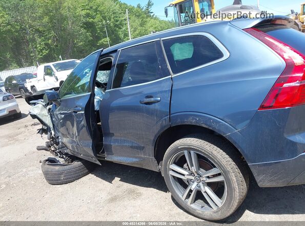 YV4102RK3M1845622 2021 VOLVO XC60 Blue Rear interior view