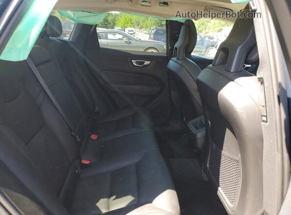 YV4102RK5J1064855 2018 VOLVO XC60 Синий Вид задней части салона