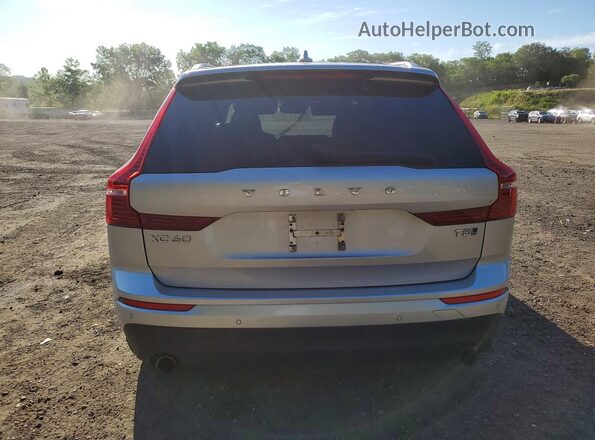 YV4102RK7L1518025 2020 VOLVO XC60 Silver Widok z tyłu