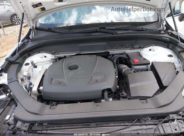 YV4102RL4L1535857 2020 VOLVO XC60 White Հետևի տեսք