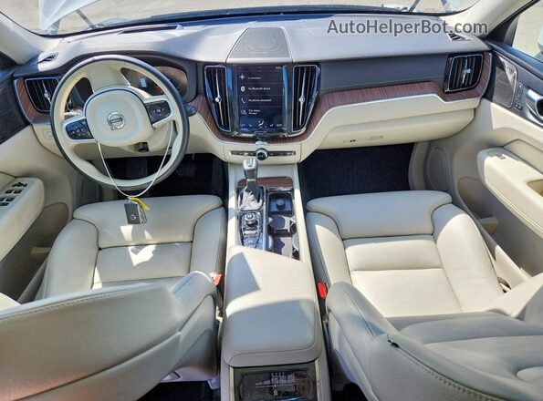 YV4102RL7L1488419 2020 VOLVO XC60 White 