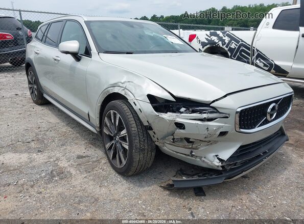 YV4102WK9L1030876 2020 VOLVO V60 CROSS COUNTRY Pewter Vista frontal