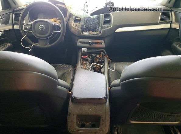 YV4102XK0H1139135 2017 VOLVO XC90 White Dashboard view