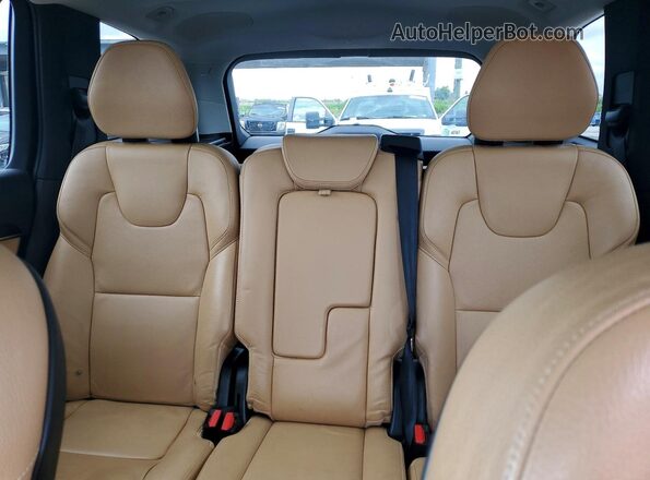 YV4102XK6G1094457 2016 VOLVO XC90 White Widok tylnych siedzeń