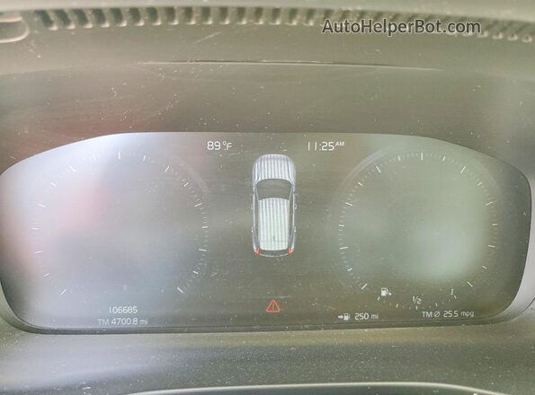 YV4162UL1L2263283 2020 VOLVO XC40 Teal Instrument cluster view