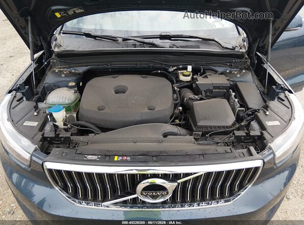 YV4162UL1N2772714 2022 VOLVO XC40 Blue Widok z tyłu
