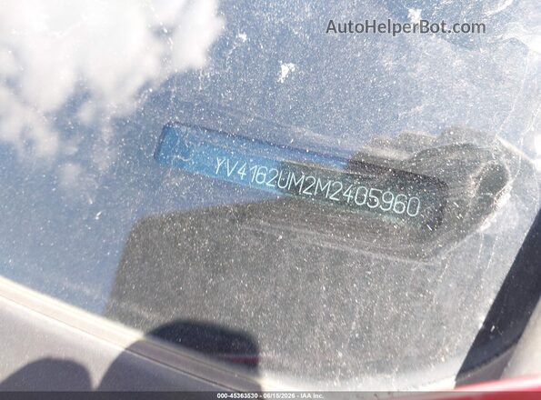 YV4162UM2M2405960 2021 VOLVO XC40 Red ძრავის განყოფილების ხედი