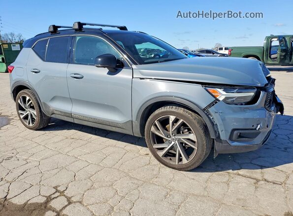 YV4162UM6N2719399 2022 VOLVO XC40 Gray Передня права чверть