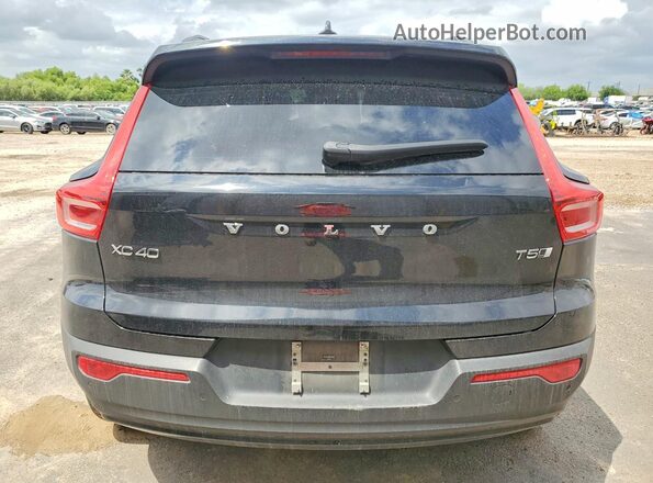 YV4162UM8M2526850 2021 VOLVO XC40 Black Հետևի տեսք