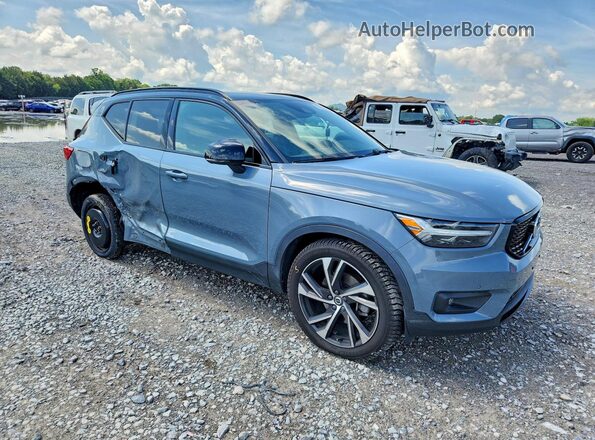 YV4162UMXM2533699 2021 VOLVO XC40 Blue Przód prawy