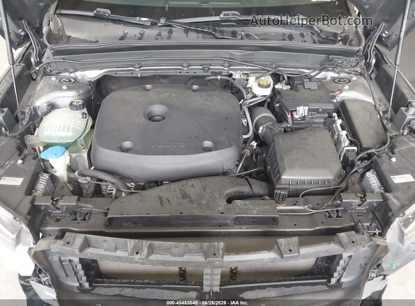 YV4162XZ5K2011034 2019 VOLVO XC40 Gray Vista trasera