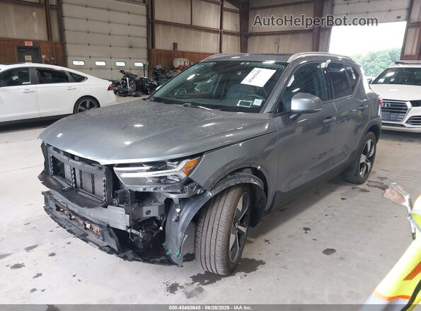 YV4162XZ5K2011034 2019 VOLVO XC40 Gray Vista tres cuartos delantera izquierda