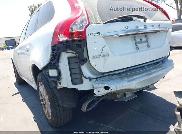 YV440MDJ8G2923477 2016 VOLVO XC60 White Դիմացի տեսք