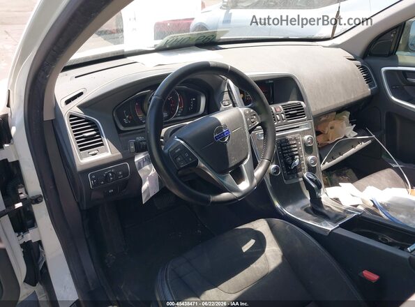 YV440MDJ8G2923477 2016 VOLVO XC60 White 
