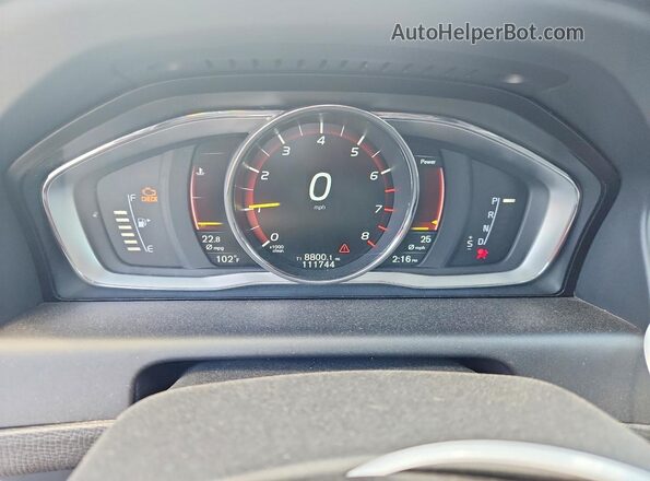 YV440MDK0G2795552 2016 VOLVO XC60 White Սարքավորումների վահանակի տեսք