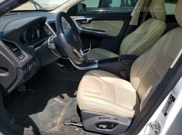 YV440MDK0G2858777 2016 VOLVO XC60 White 