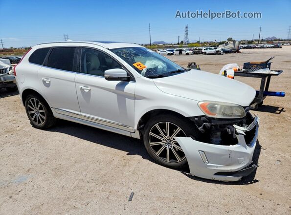 YV440MDK1G2857394 2016 VOLVO XC60 White Передня права чверть