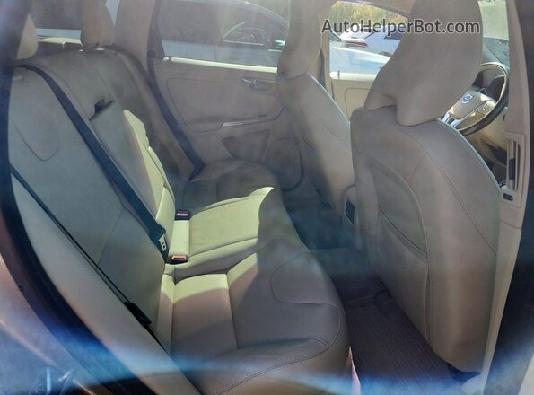 YV440MDK2G2795889 2016 VOLVO XC60 Tan უკანა სავარძლების ხედი