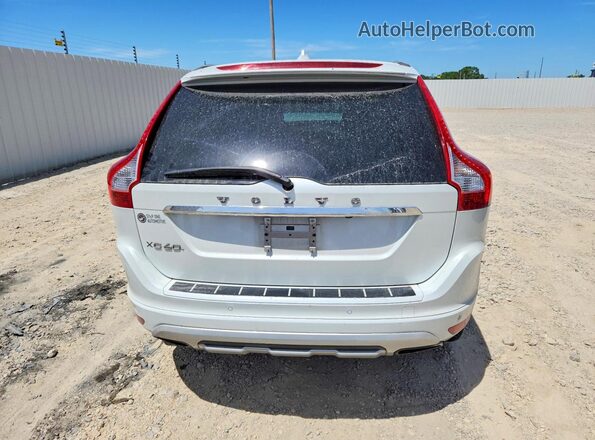 YV440MDR8H2015537 2017 VOLVO XC60 White Widok z tyłu