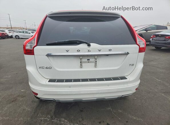 YV440MDU2H2009432 2017 VOLVO XC60 White 