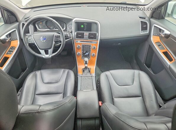 YV440MDU2H2009432 2017 VOLVO XC60 White 