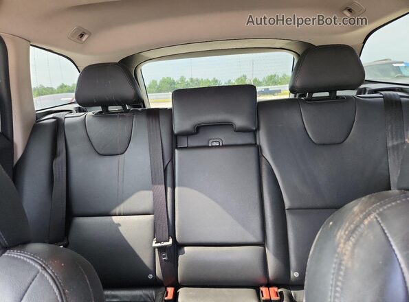 YV440MRU4H2143013 2017 VOLVO XC60 White Вид задніх сидінь