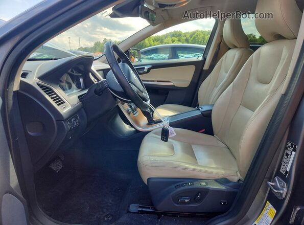 YV440MRU7H2109809 2017 VOLVO XC60 Gray Вид салону спереду