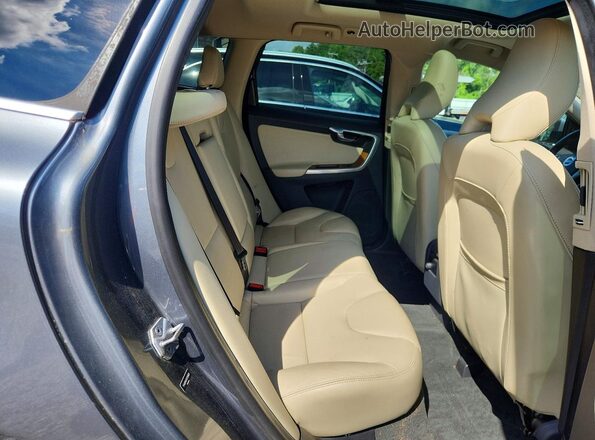 YV440MRU7H2109809 2017 VOLVO XC60 Gray Вид задньої частини салону