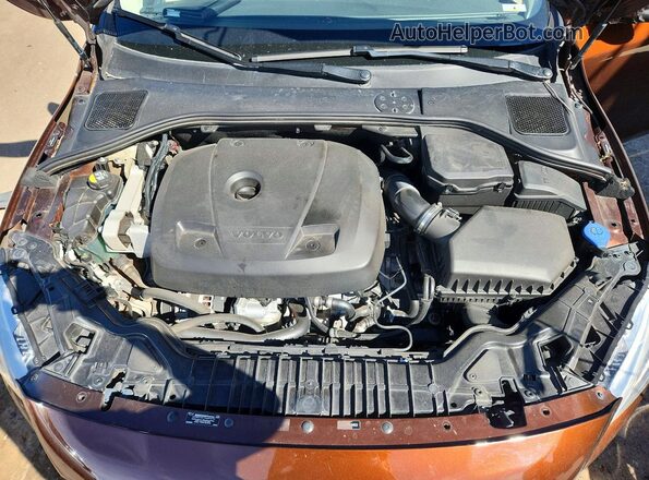 YV440MWK1J2049003 2018 VOLVO V60 Brown Вид підкапотного простору