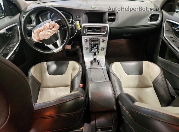 YV440MWK8H1035695 2017 VOLVO V60 Black წინა პანელის ხედი