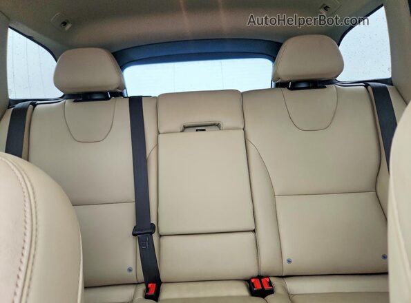 YV449MRU4H2225491 2017 VOLVO XC60 Blue Հետևի նստատեղերի տեսք