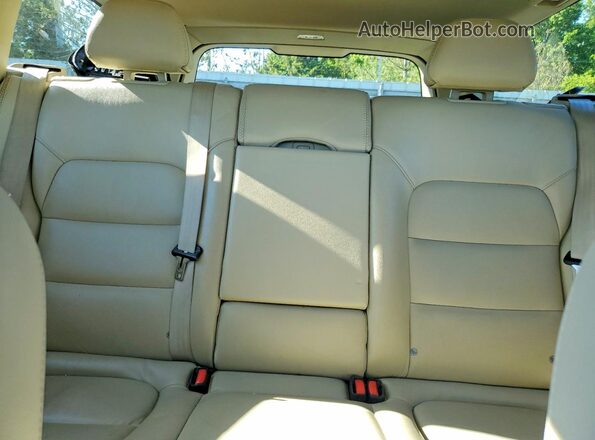 YV4612NK3G1238679 2016 VOLVO XC70 Blue Widok tylnych siedzeń