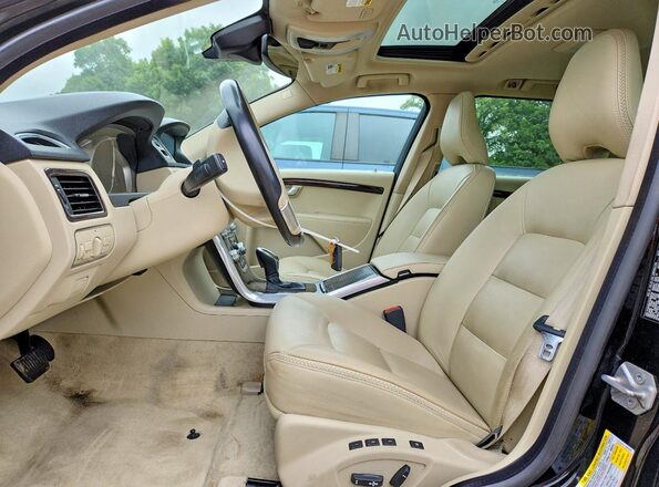 YV4612NK3G1269706 2016 VOLVO XC70 Black Вид салону спереду