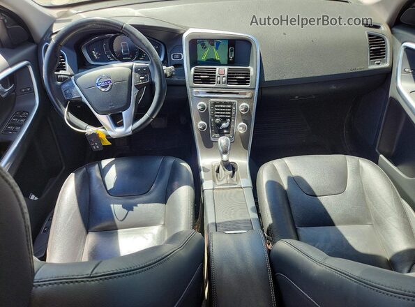 YV4612RK8G2853569 2016 VOLVO XC60 Silver 
