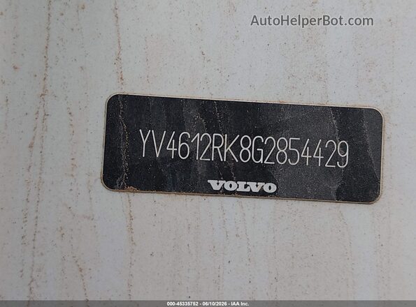 YV4612RK8G2854429 2016 VOLVO XC60 White Vista del compartimento del motor