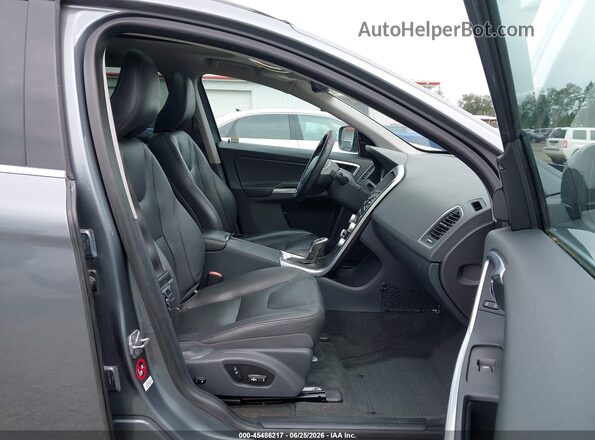 YV4612RKXG2853539 2016 VOLVO XC60 Gray 