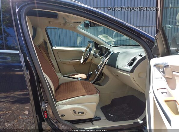 YV4902RK7G2783319 2016 VOLVO XC60 Blue 