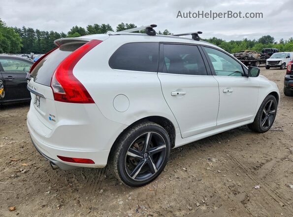 YV4902RS6G2781304 2016 VOLVO XC60 White Tył prawy