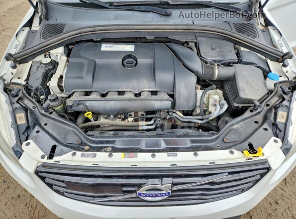YV4902RS6G2781304 2016 VOLVO XC60 White Widok komory silnika