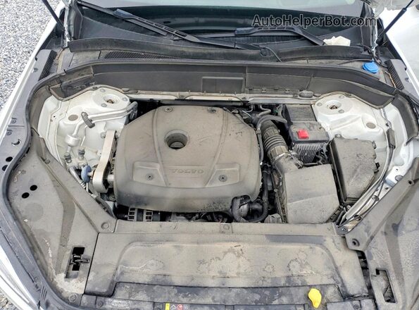 YV4A221K4N1836385 2022 VOLVO XC90 White Vista del compartimento del motor