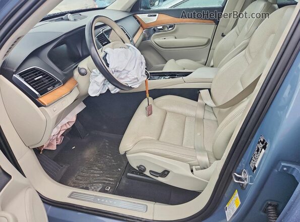 YV4A221L4L1553958 2020 VOLVO XC90 Blue 