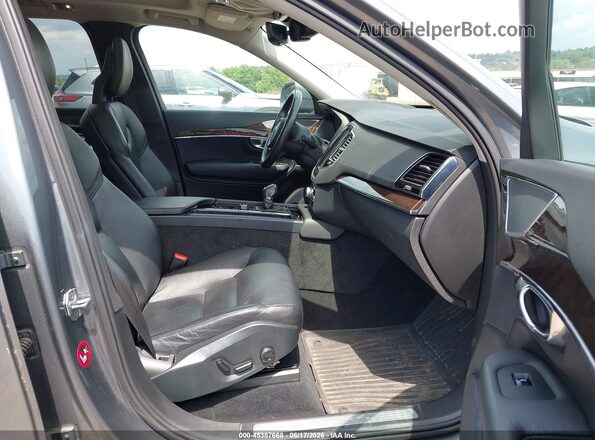 YV4A22PK2G1070876 2016 VOLVO XC90 Gray Widok wnętrza z przodu