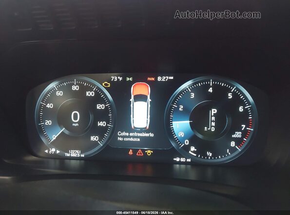 YV4A22PKXH1147110 2017 VOLVO XC90 Gray Widok wnętrza z tyłu