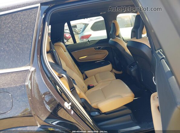 YV4A22PL0M1743944 2021 VOLVO XC90 Black Vista de la etiqueta del VIN