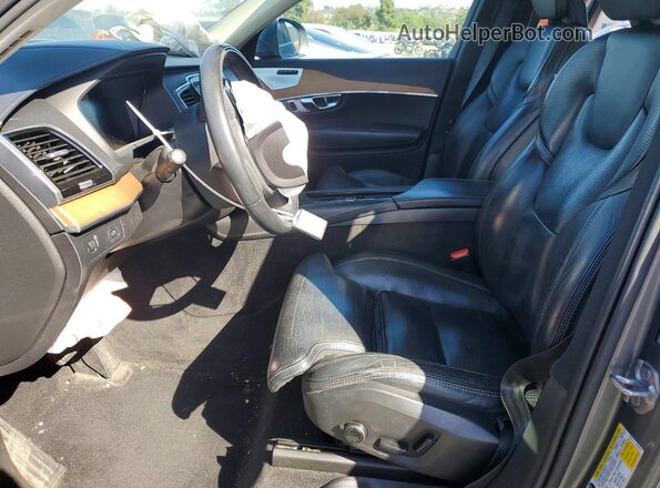 YV4A22PL2K1464959 2019 VOLVO XC90 Silver Вид салону спереду