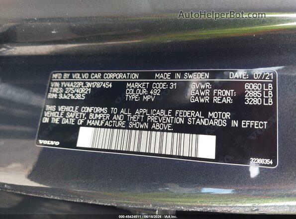 YV4A22PL3N1787454 2022 VOLVO XC90 Gray Engine compartment view